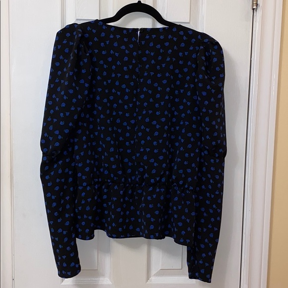 Black blouse with blue flowers from Topshop - Picture 5 of 5